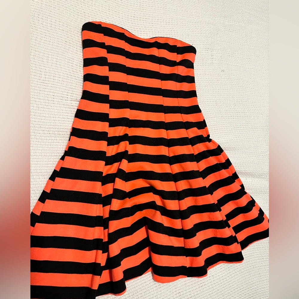 Strapless Mini